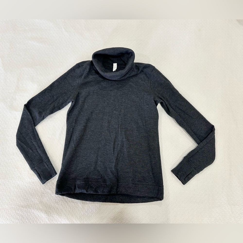 Lululemon turtle neck